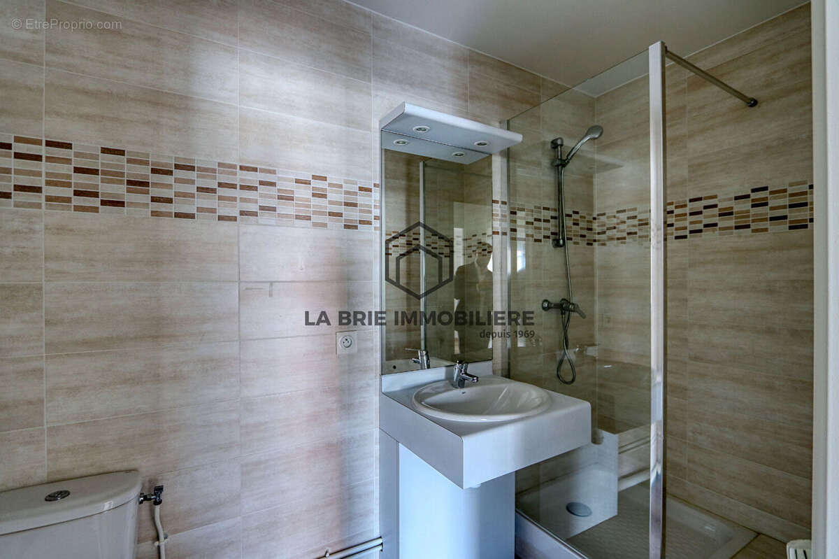 Appartement à JUVISY-SUR-ORGE