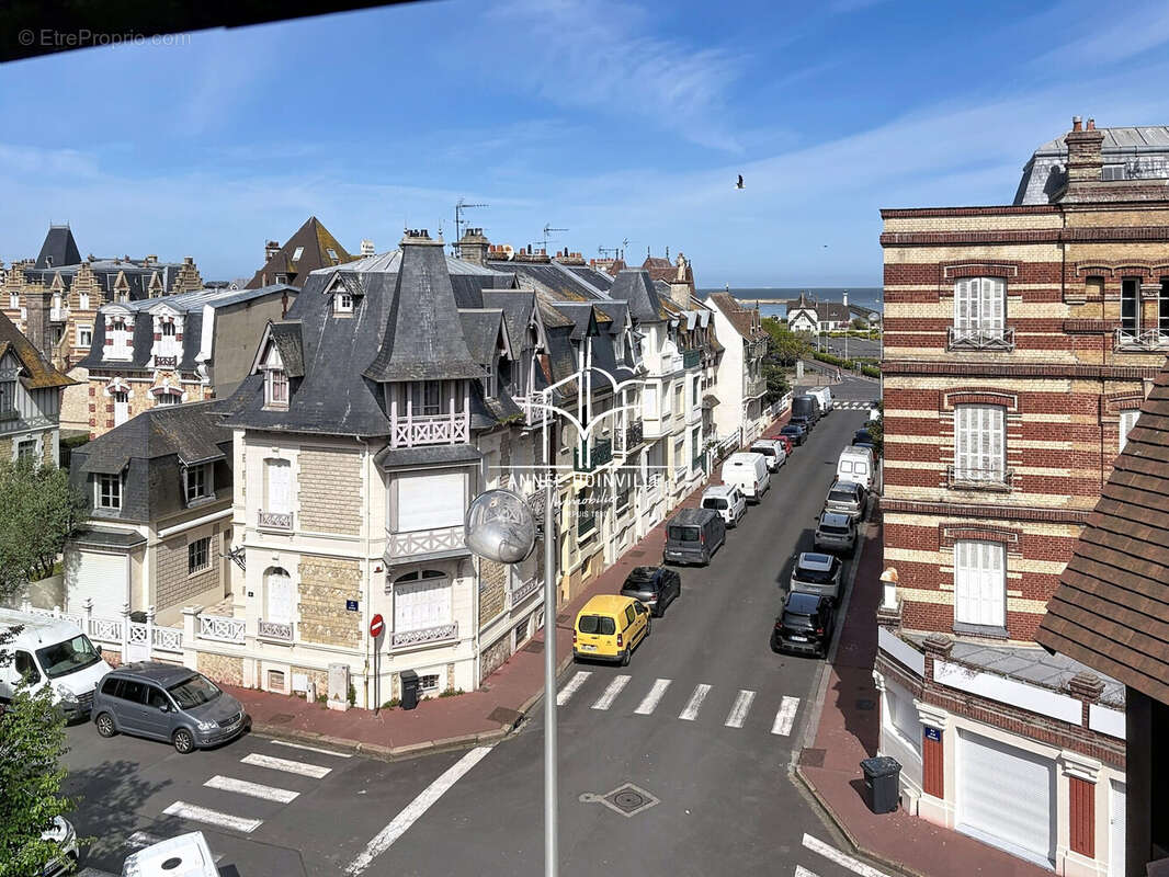 Appartement à DEAUVILLE
