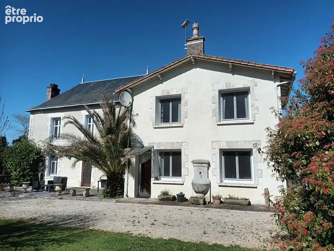 Maison à SAVIGNE