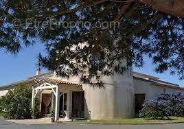 Appartement à TONNAY-CHARENTE