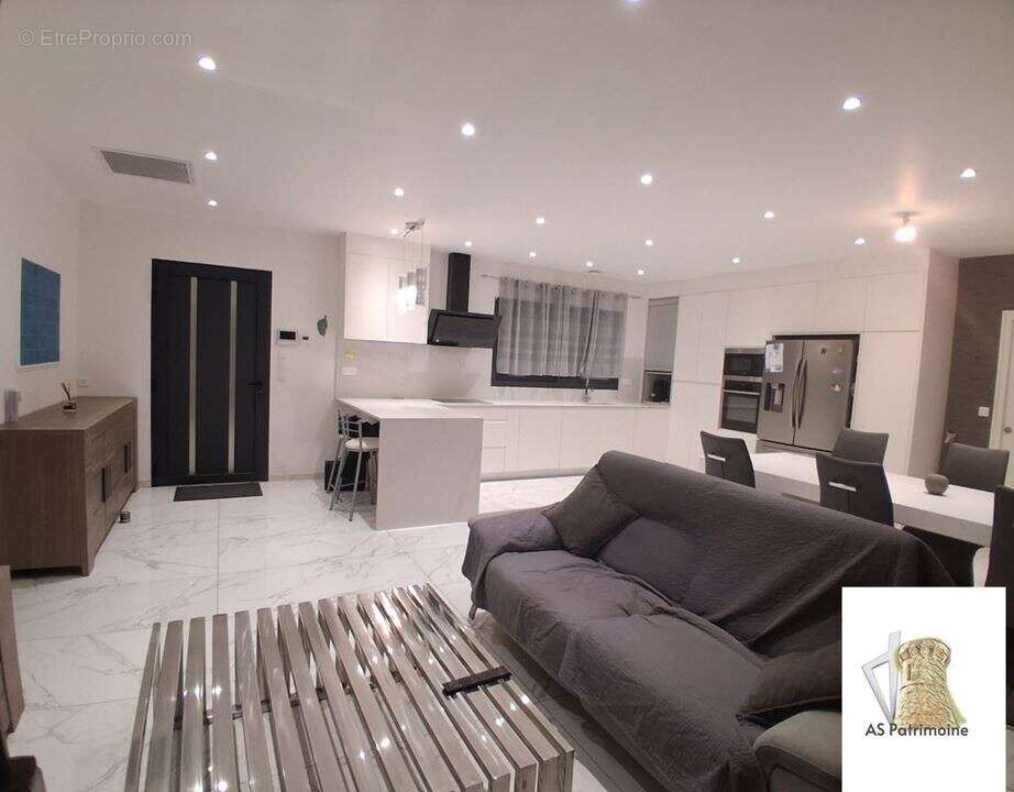 Maison à BASTELICACCIA