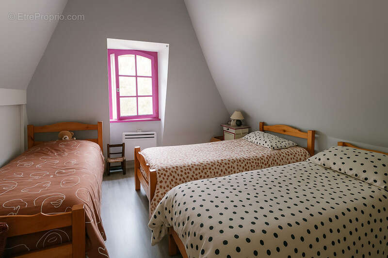 Maison à LE BEC-HELLOUIN