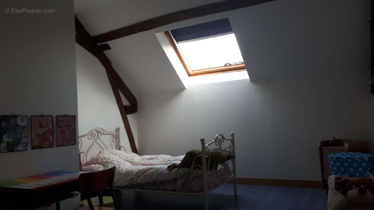 Maison à LUCAY-LE-LIBRE