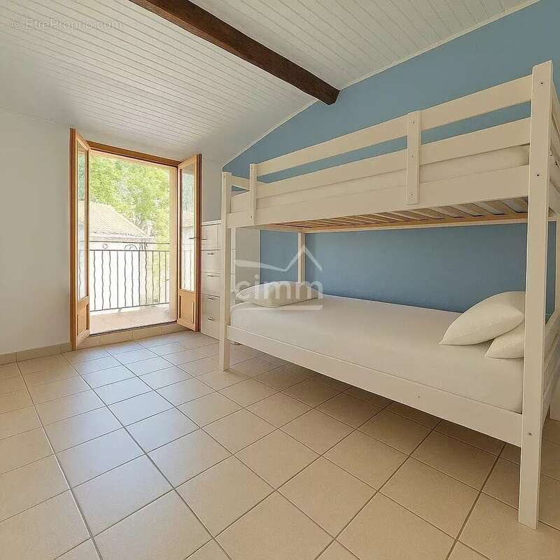 Appartement à MARSEILLE-15E