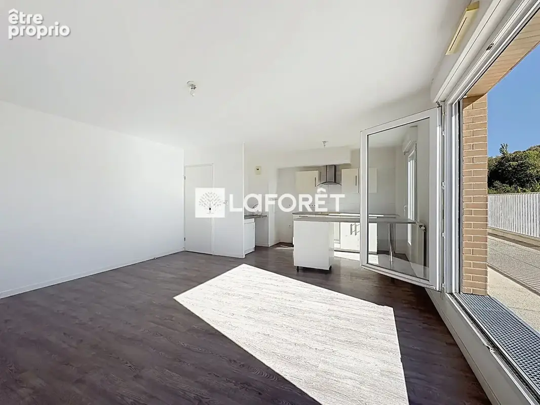 Appartement Romainville 4 pièce(s) 100 m2 - photo 4