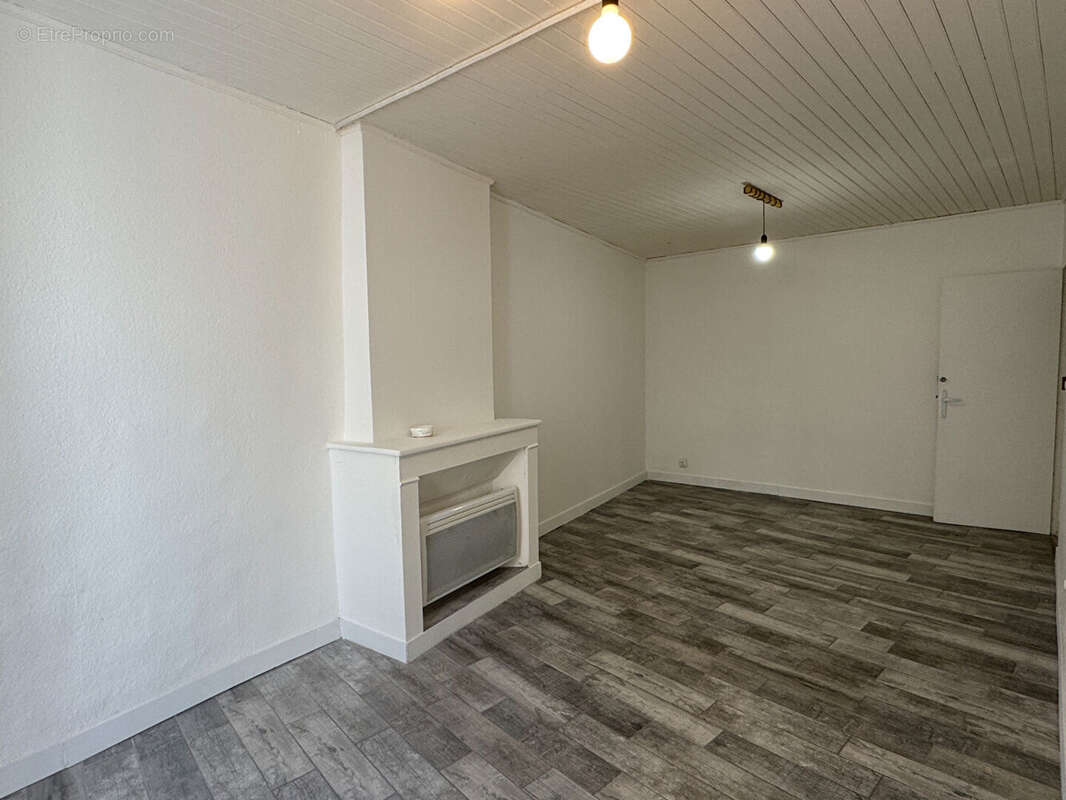 Maison à SAINT-AMBROIX