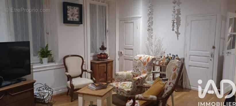 Maison 211 m² à Marigny  - photo 4