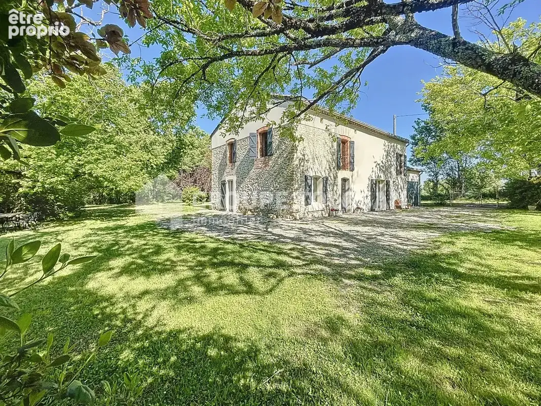 Maison 6 pièces 182 m² à vendre à Le Faget (31460) - photo 2