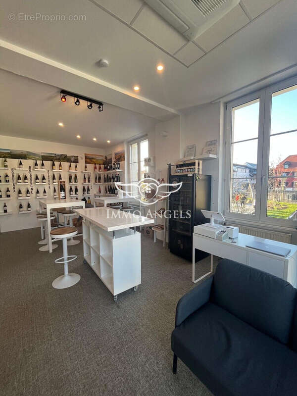 Commerce 93 m² à Bartenheim  - photo 2