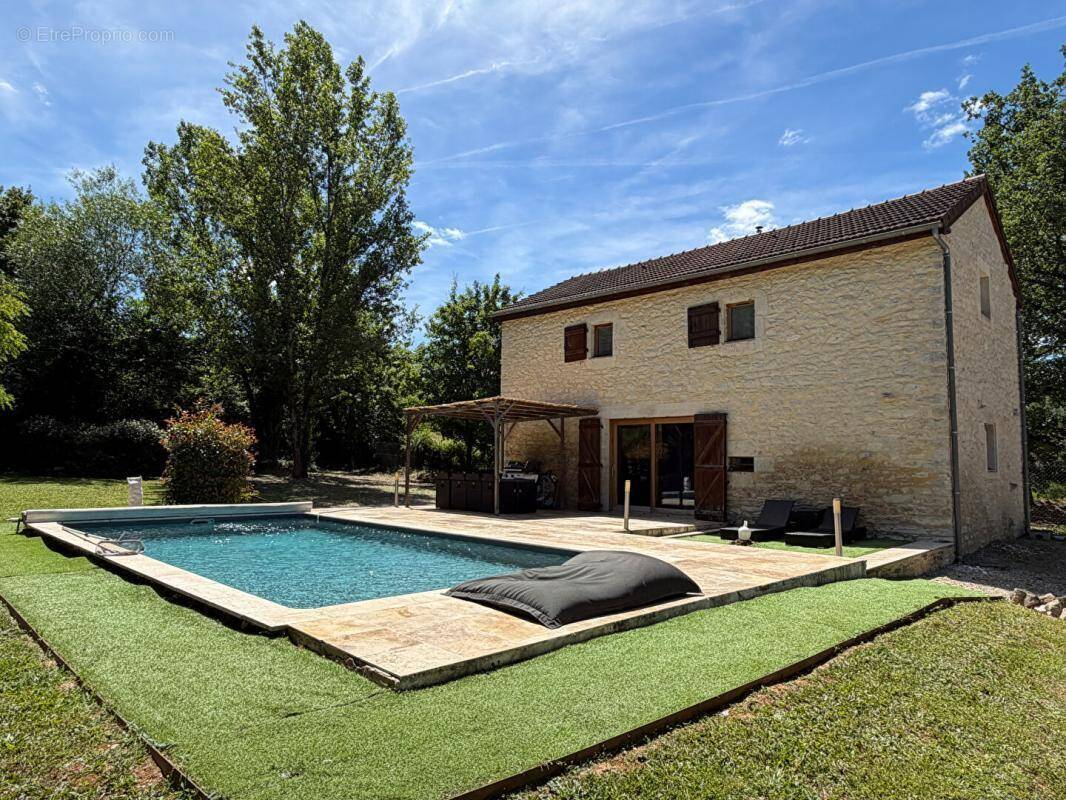 Maison à CAHORS