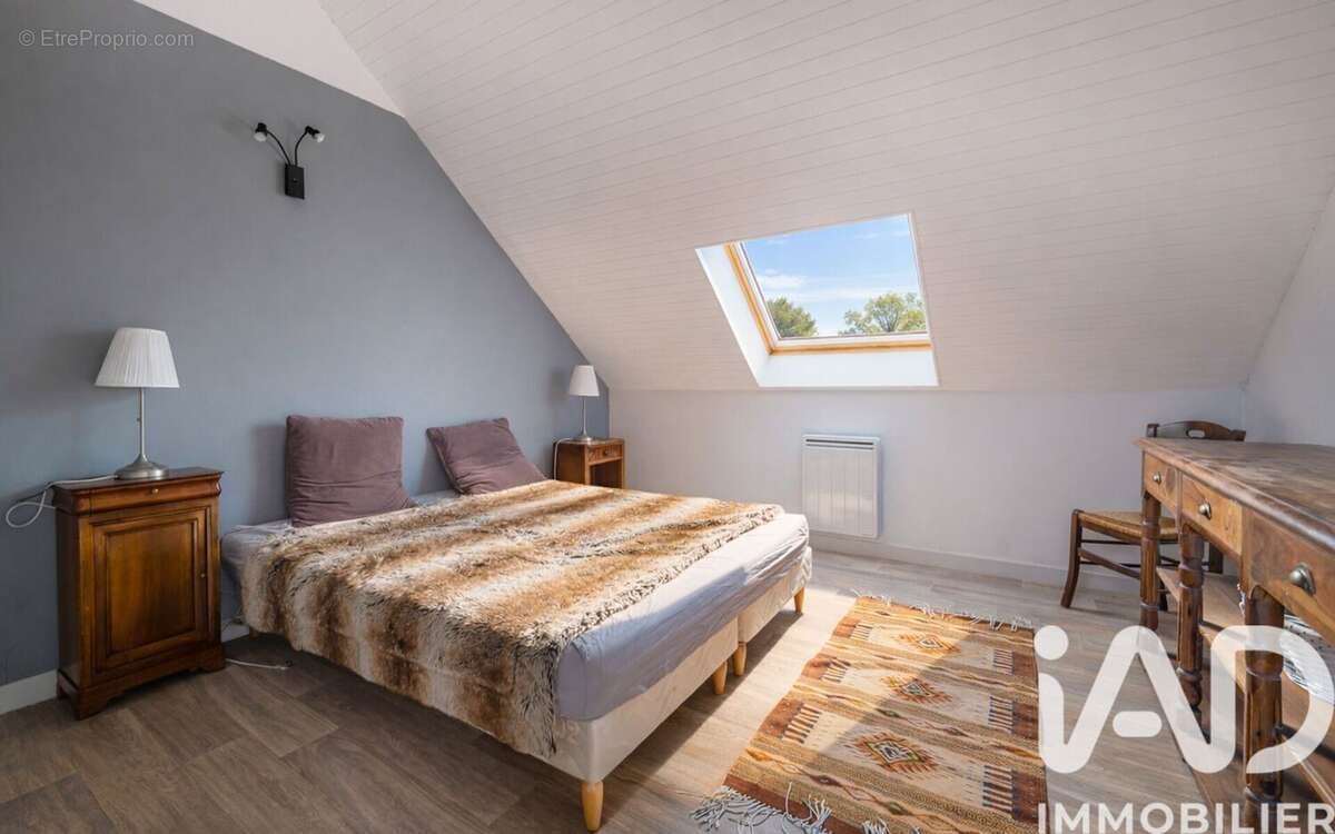 Photo 9 - Maison à YVRE-L'EVEQUE