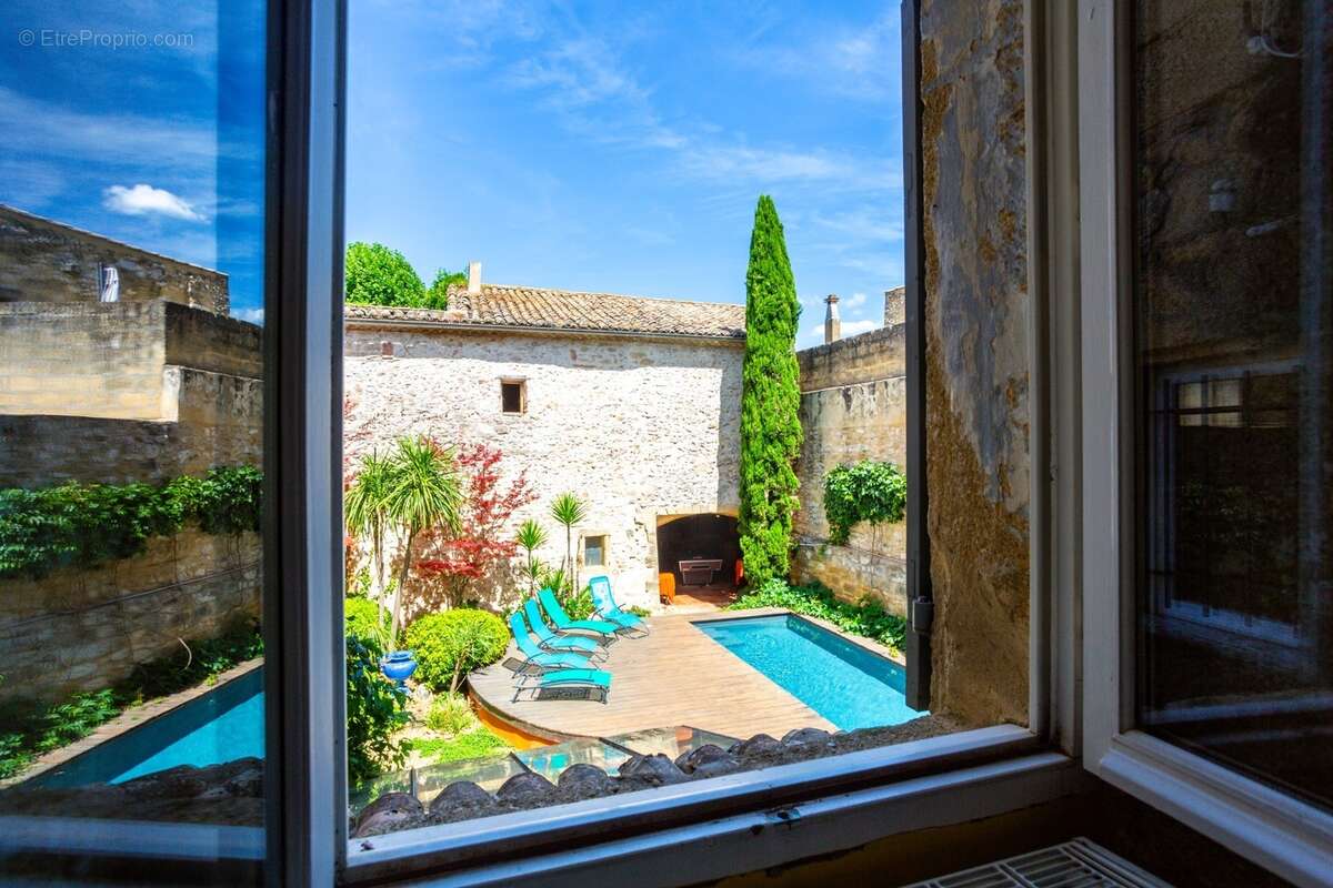 Demeure de caractère avec jardin clos, piscine et dépendances – à 10 mn d’Uzès  - photo 18