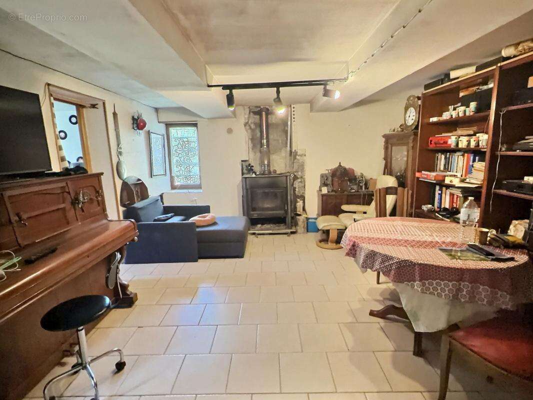Appartement à LANTOSQUE