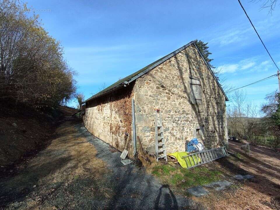 Maison à ARRONNES