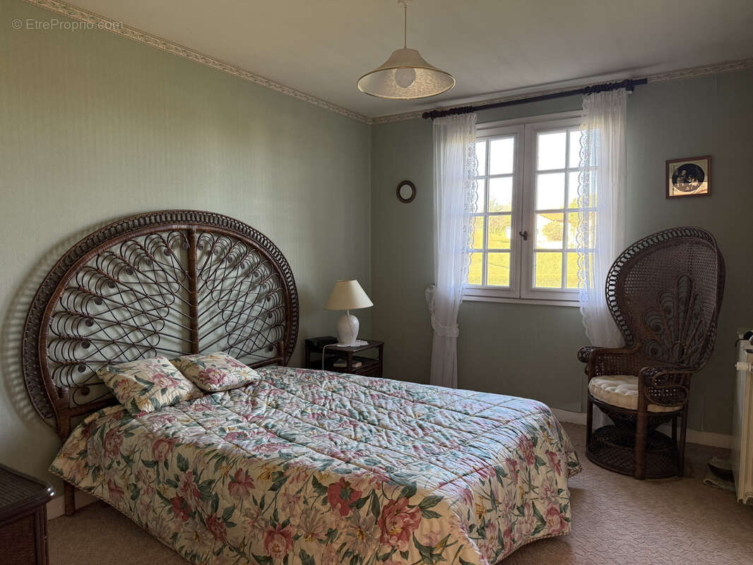 Maison à SAINT-GERMAIN-LAVAL