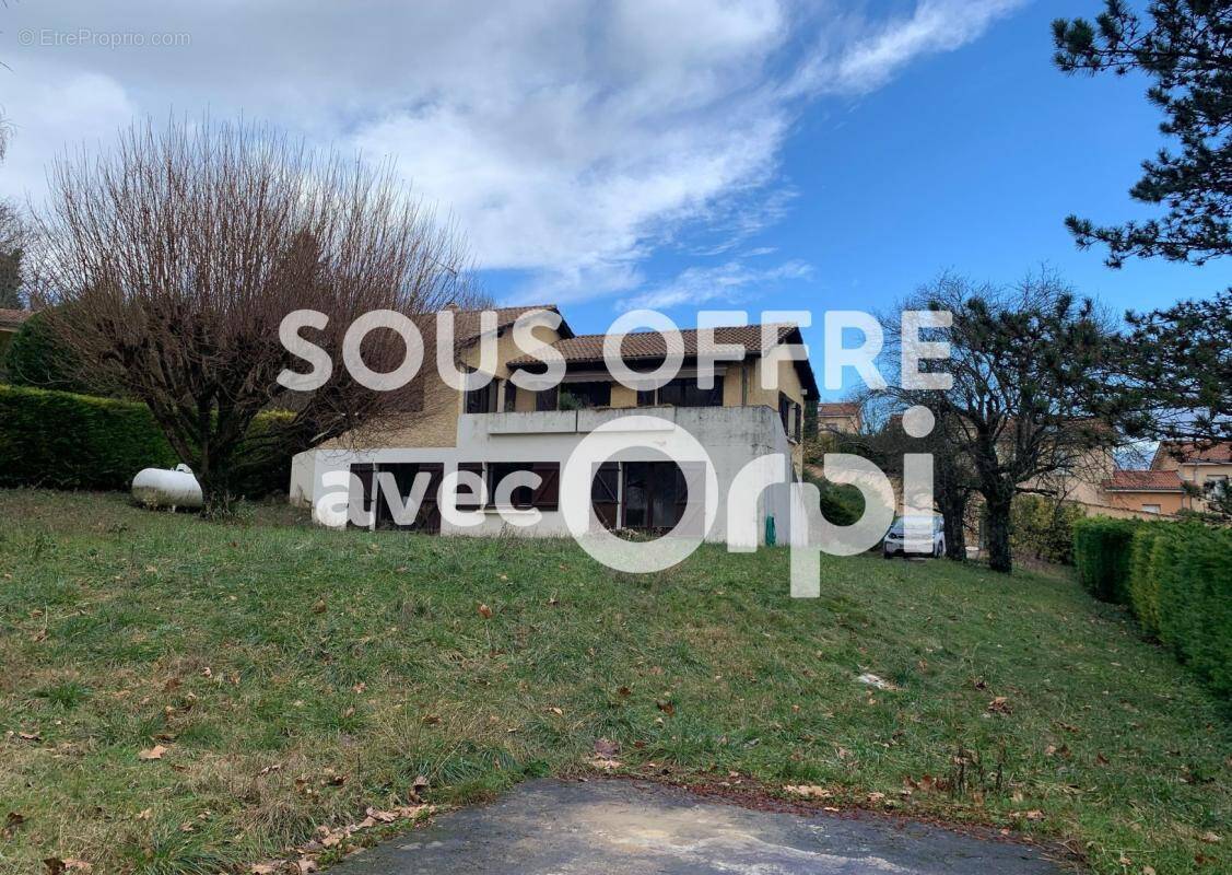 Maison à SAINT-CYR-AU-MONT-D'OR