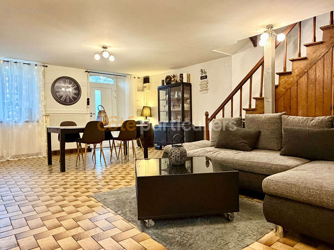 Charmante maison en pierre - MONTPINCHON - photo 5