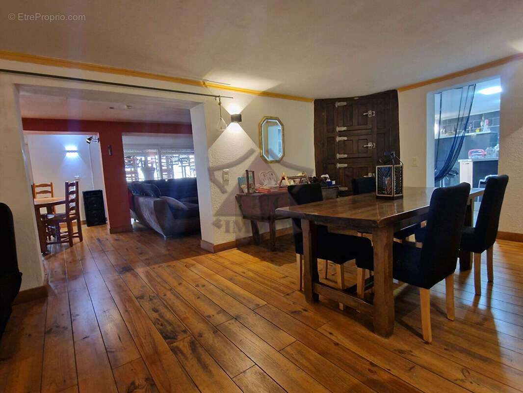 Maison à SAINT-AMBROIX