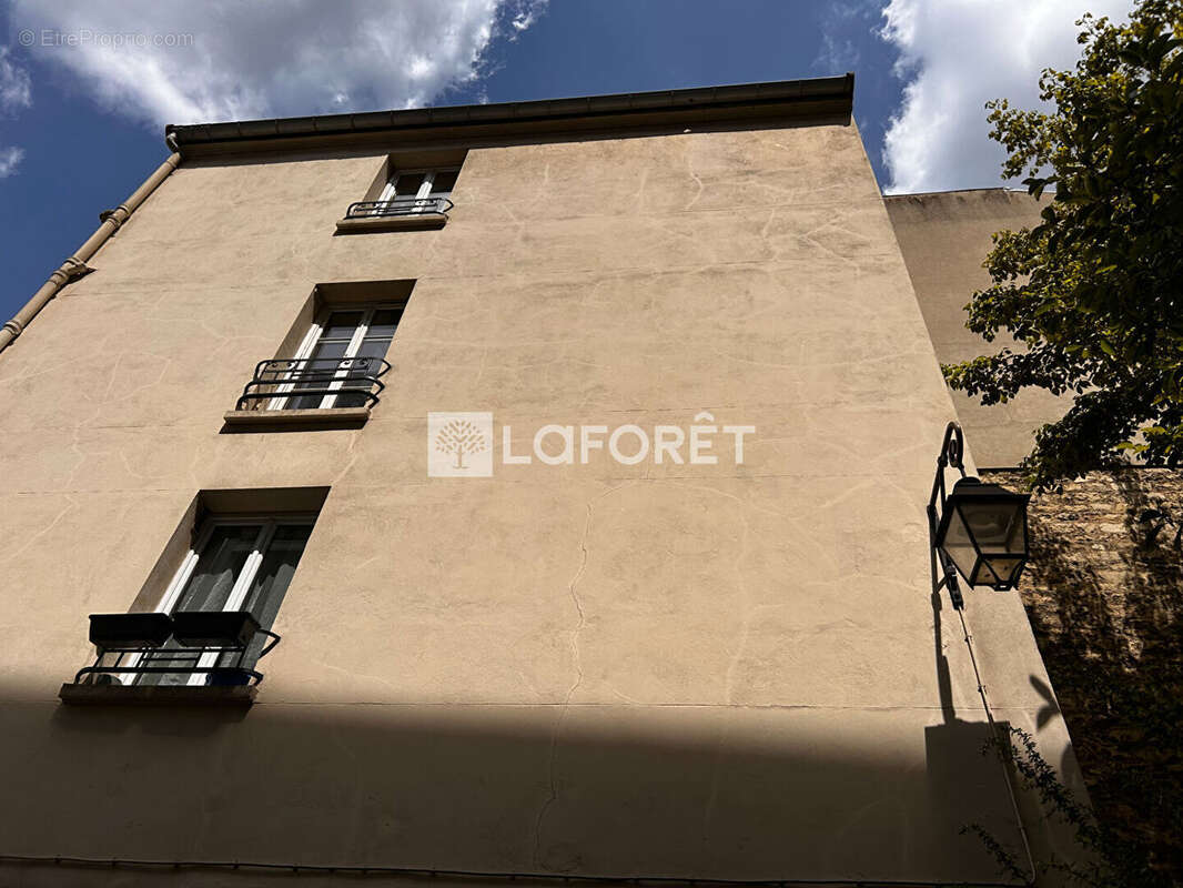 Appartement à PARIS-12E