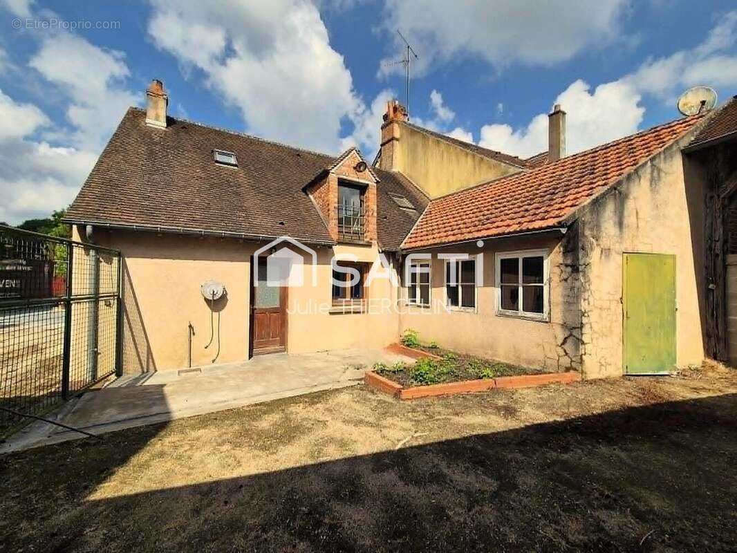 Maison 96 m² à Nibelle  - photo 2