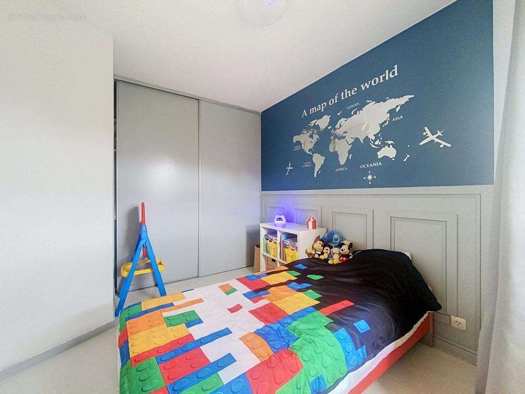 Appartement à SAINT-GENIS-LAVAL