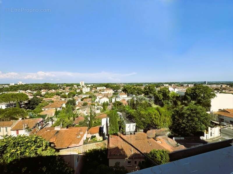 Appartement à NIMES