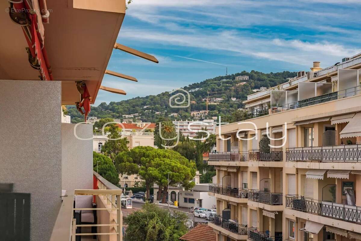 Appartement à CANNES