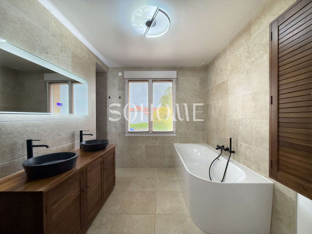 À vendre - ludes - maison type 6 - 3 chambres - sous sol total - photo 6
