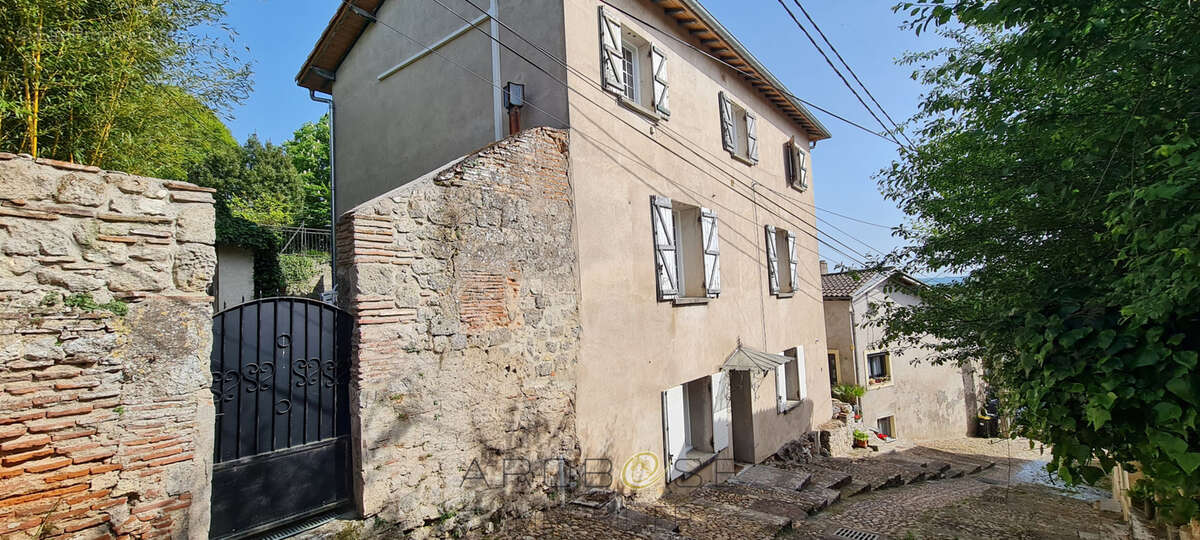 Maison à CLAIRAC