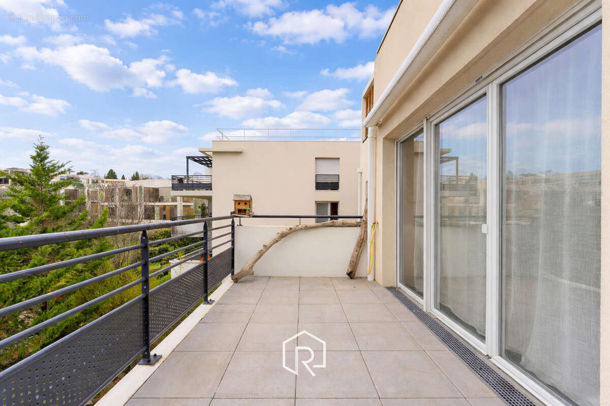 Appartement à MARSEILLE-12E