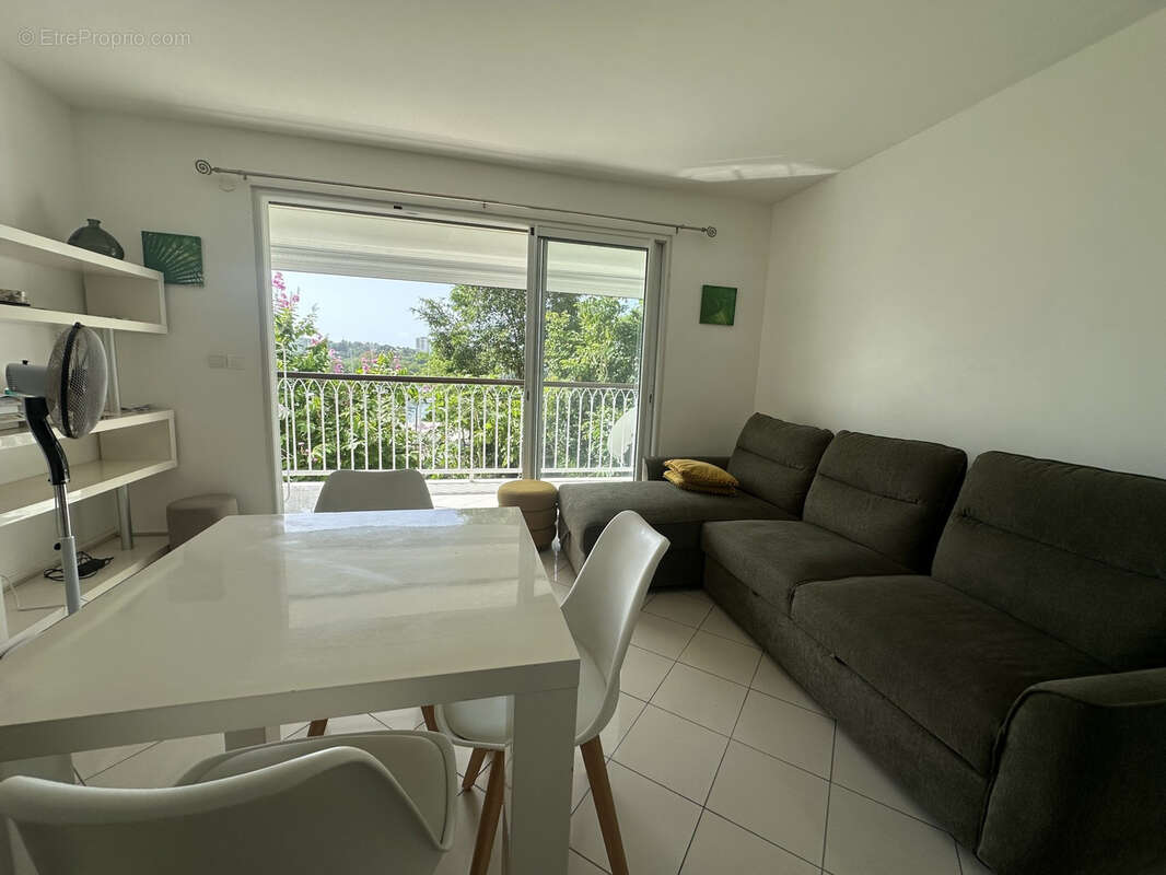 Appartement à LE GOSIER