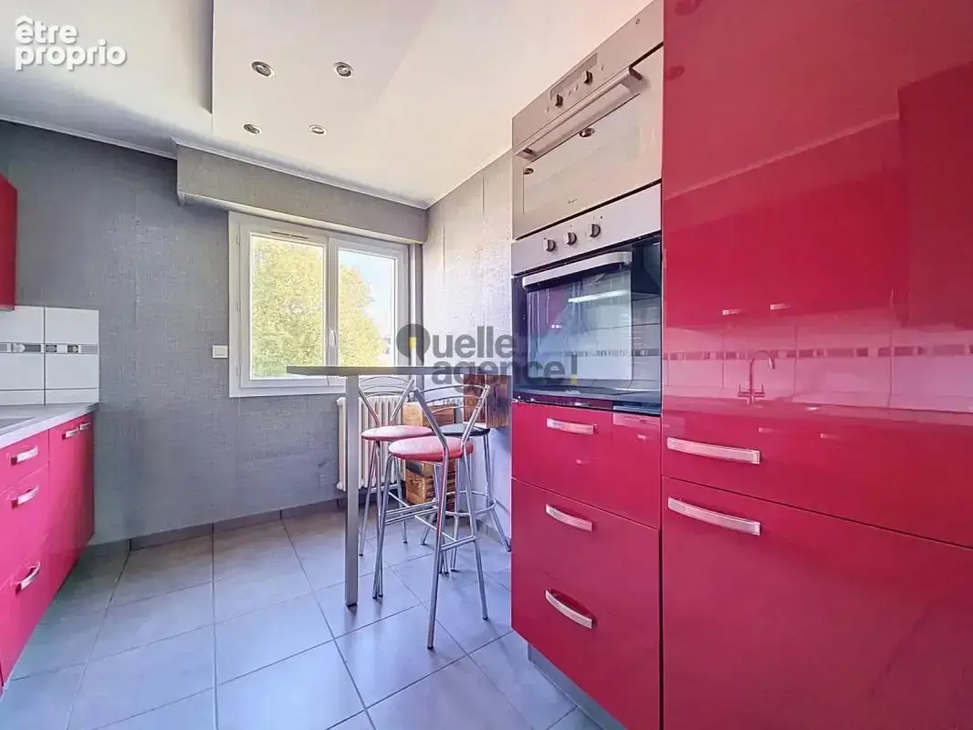 A VENDRE - Appartement BREST Rue de Champagne - Lumineux avec balcon fermé et vue boisée - photo 8