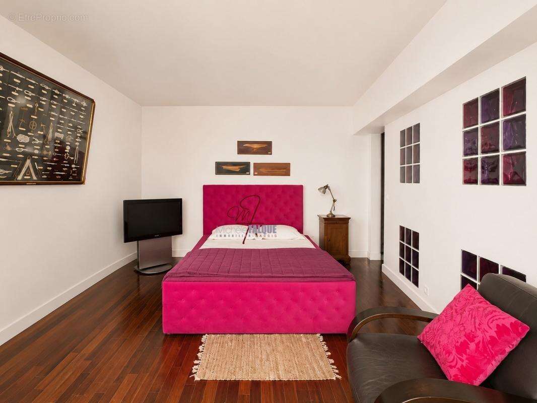Maison 216 m² à Cassis  - photo 10