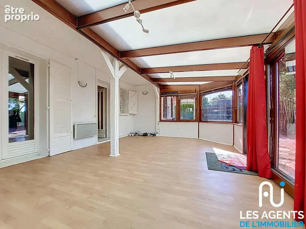 Maison 142 m² à Coulmiers  - photo 4