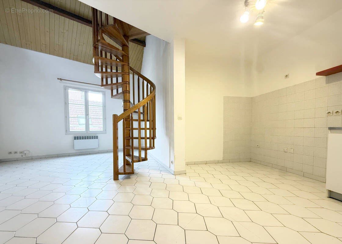 Appartement à HOUDAN