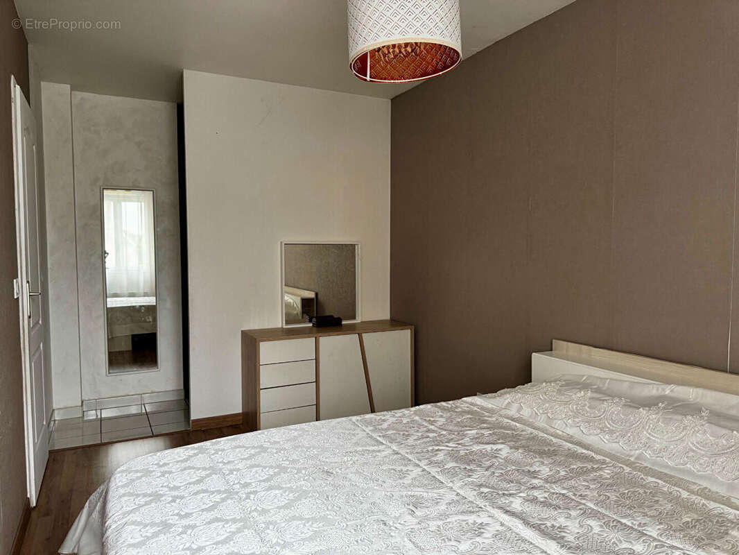 Maison à NEUILLY-SUR-MARNE