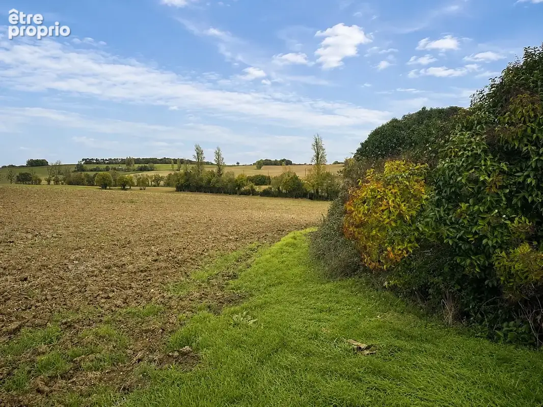 Maison 91 m² à Montignac-De-Lauzun  - photo 6