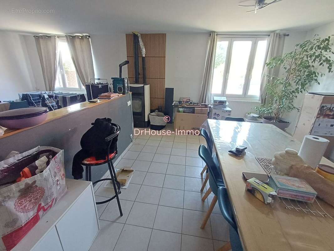 Maison à MENNESSIS