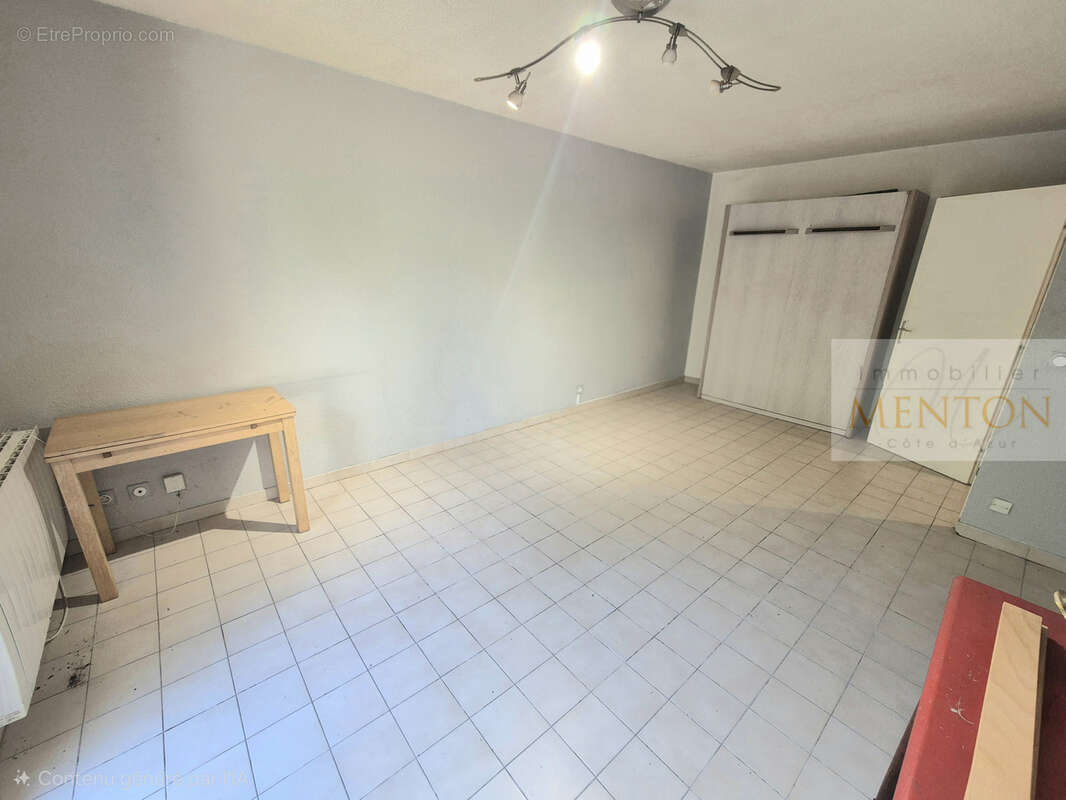 Appartement à MENTON