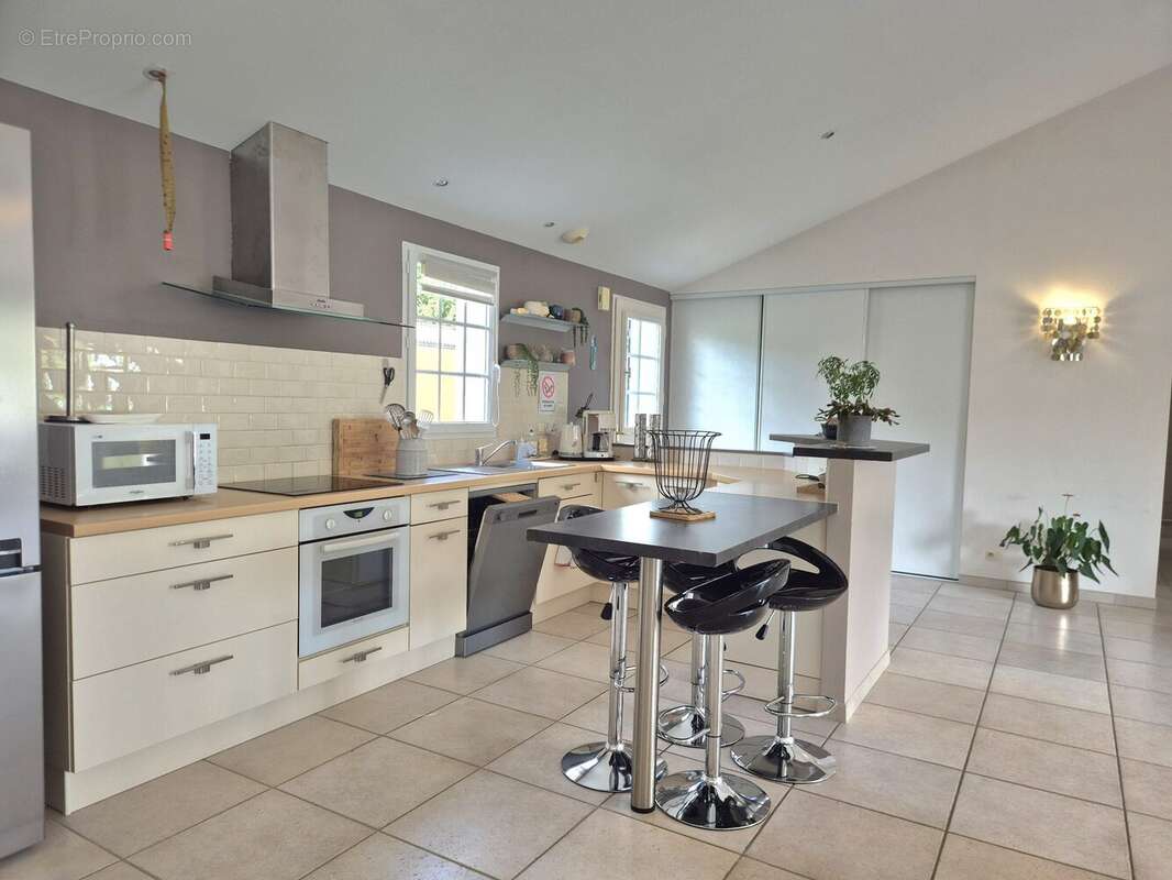 Maison à SAINTE-FOY