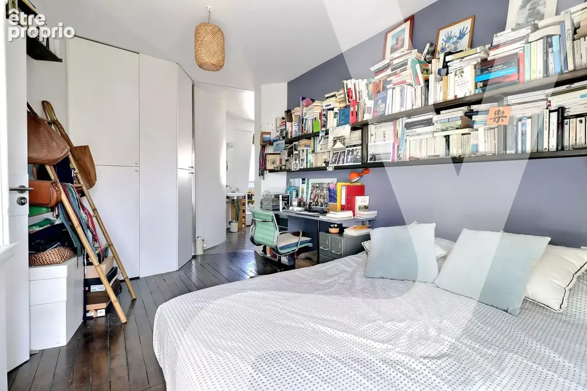 Paris 20e – Village Saint-Fargeau  Duplex 95 m² (102 m² au sol) en dernier étage, 3 chambres dont suite parentale - photo 10