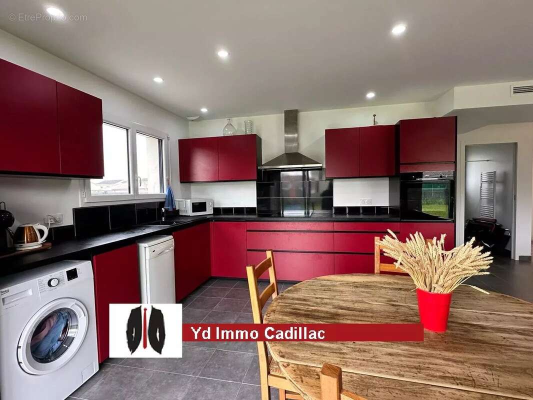 Maison à CADILLAC