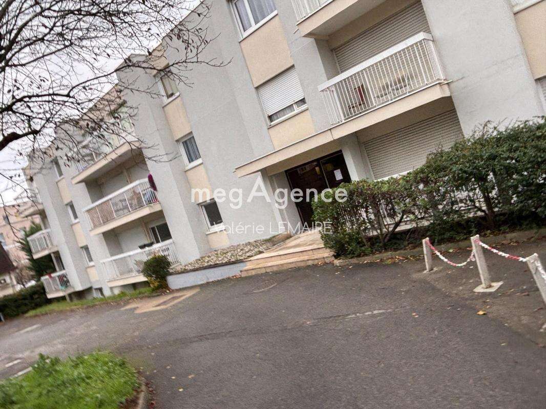 Appartement à BONNEUIL-SUR-MARNE