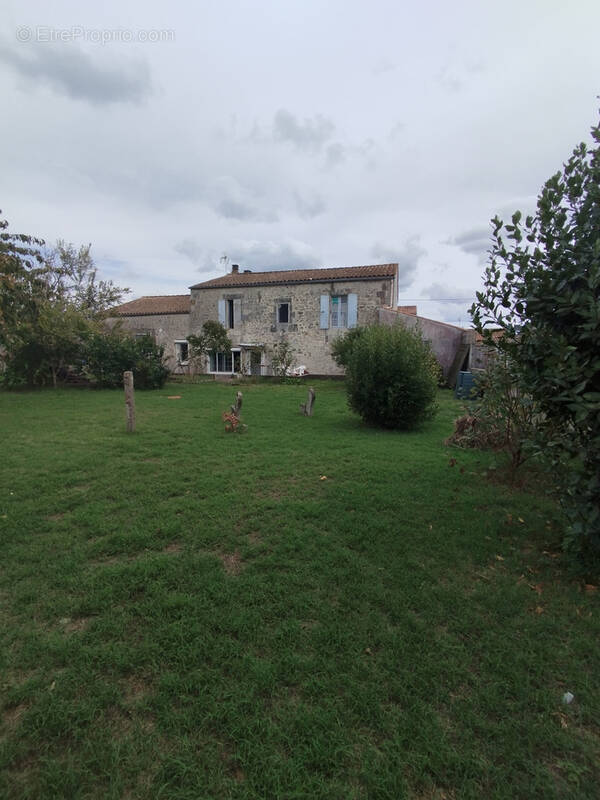 Maison à ROCHEFORT