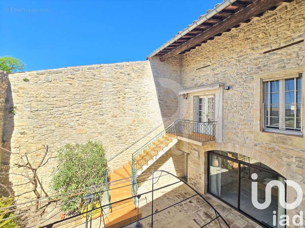 Photo 8 - Maison à CLARENSAC