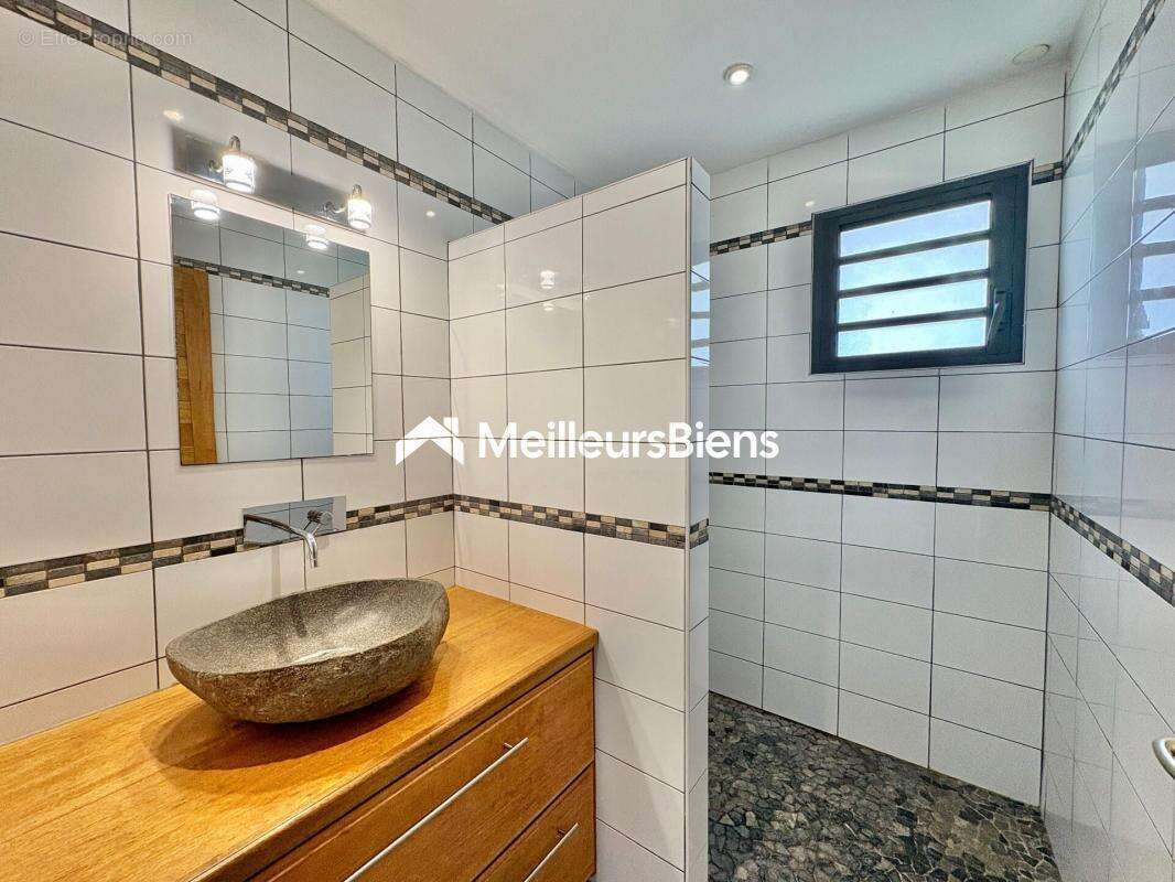 Maison à SAINT-JOSEPH