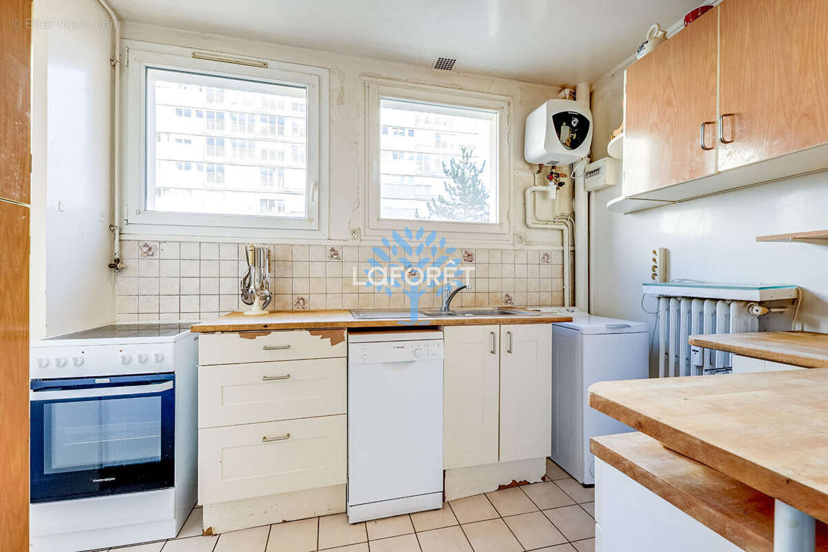 Appartement à PARIS-20E