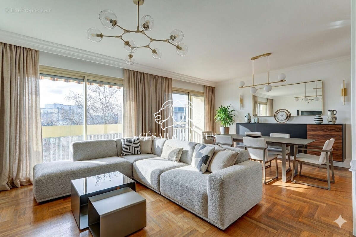 Appartement à LYON-8E