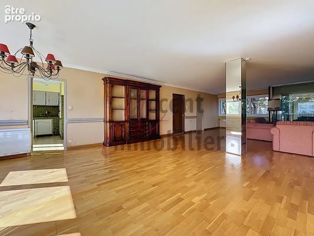 À vendre : spacieux appartement de plus de 124 m² au coeur de cavaillon garage cave exterieur - photo 4