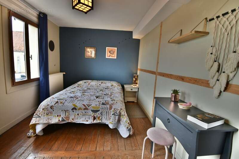 Maison à SAINT-PREST